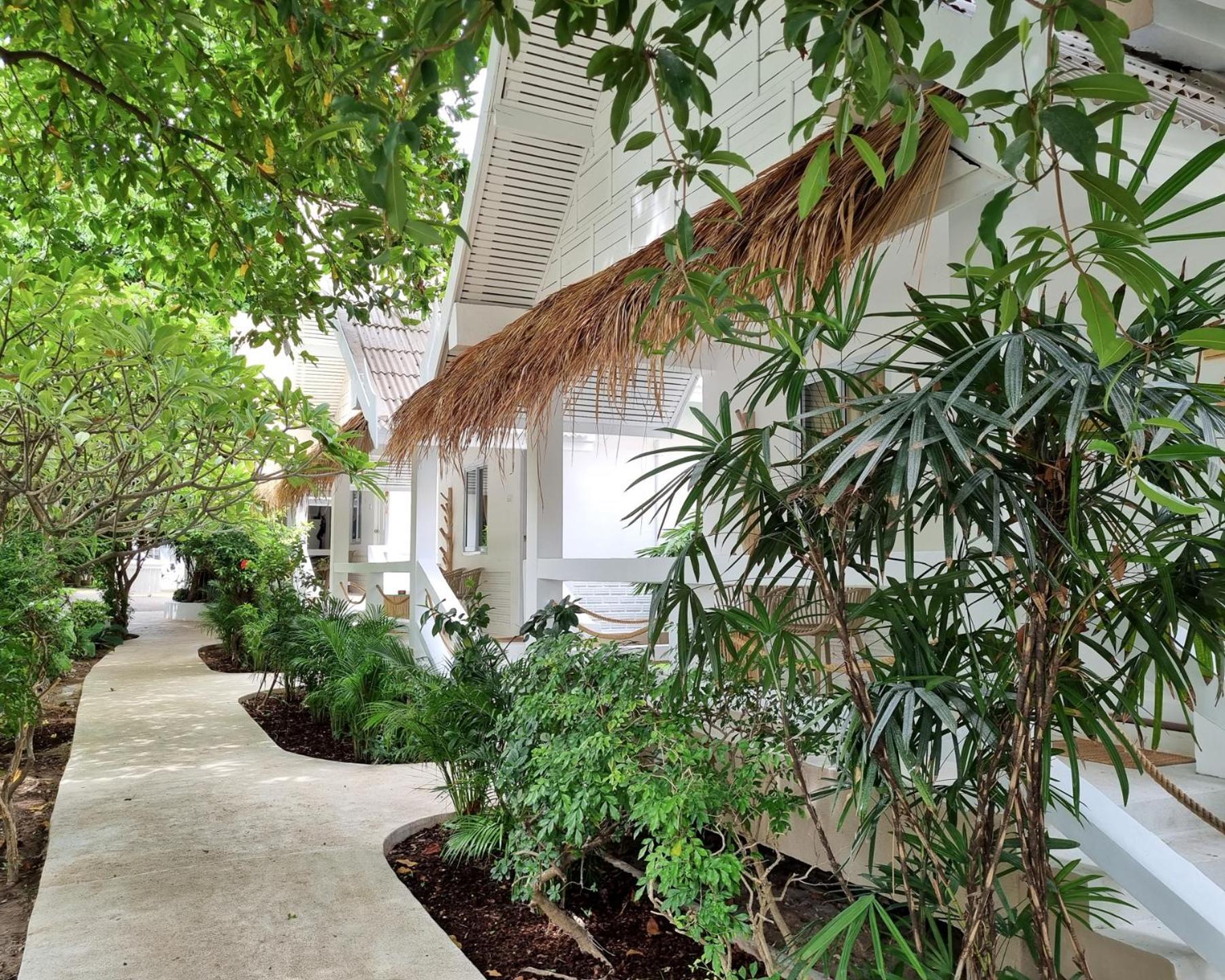 Elephant Beach Club & Resort Samui Praia Chaweng Exterior foto